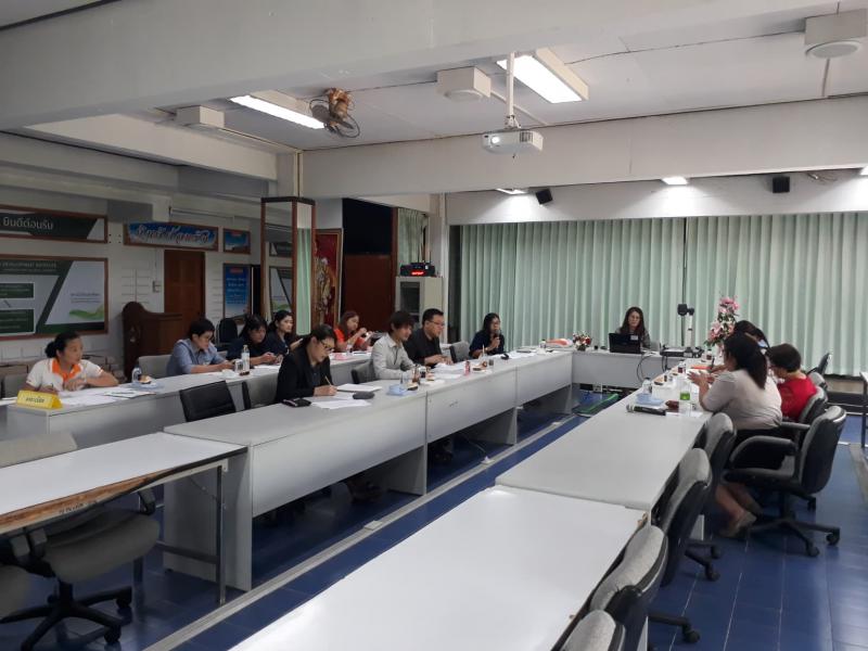 4. ประชุมผู้รับผิดชอบโครงการการแก้ไขปัญหาความยากจน วันที่ 8 พฤศจิกายน 2561 ณ ห้องประชุมสักทอง อาคาร 1 ชั้น 2